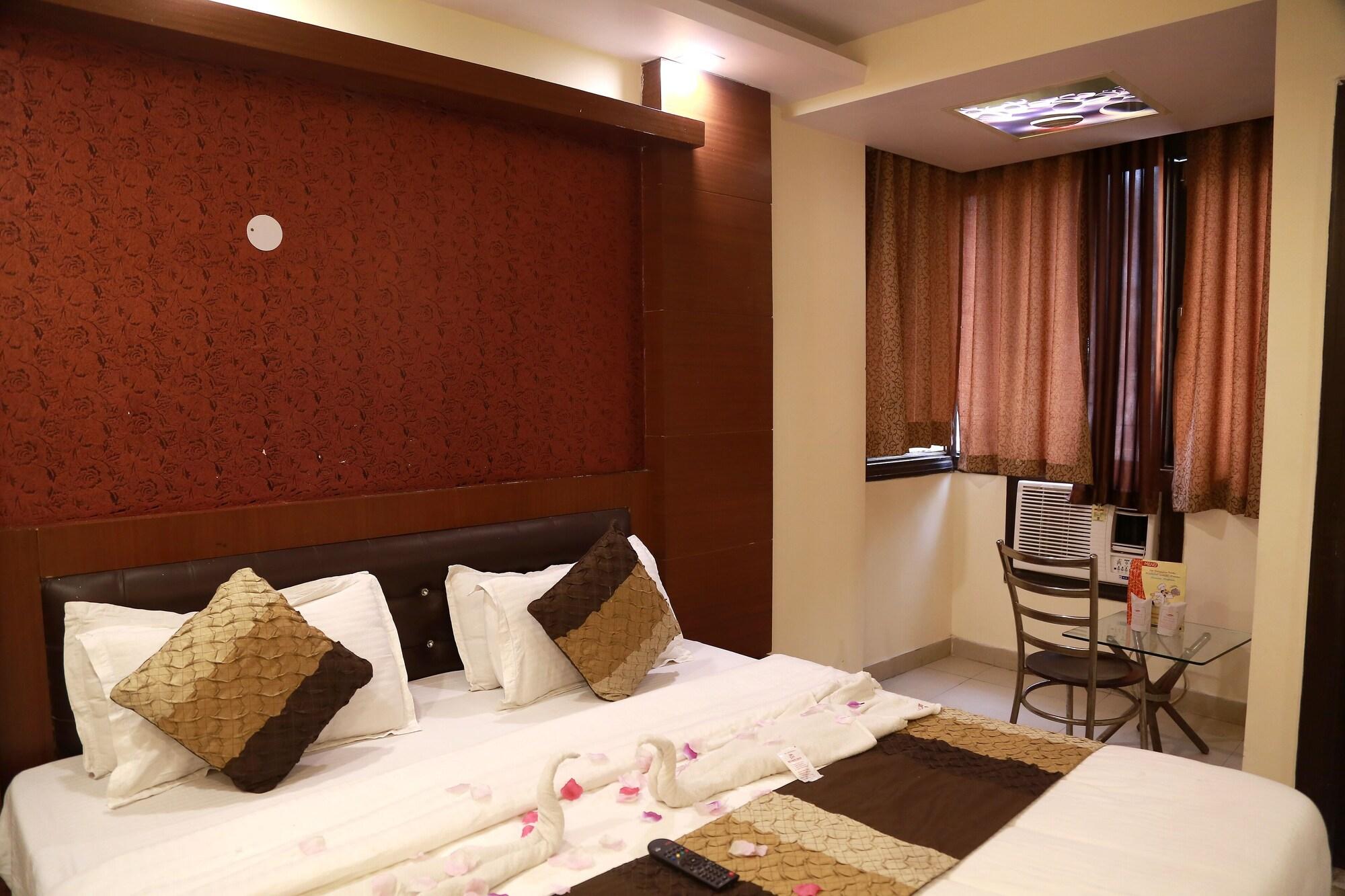 Hotel Shivam International - A Well Hygiene Property All Staff Vaccinated " New Delhi Exterior photo