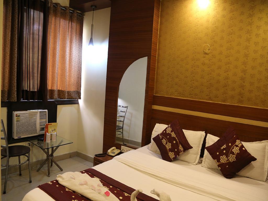 Hotel Shivam International - A Well Hygiene Property All Staff Vaccinated " New Delhi Exterior photo